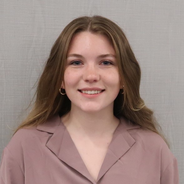 BoydIsobel-600x600 Intern headshot